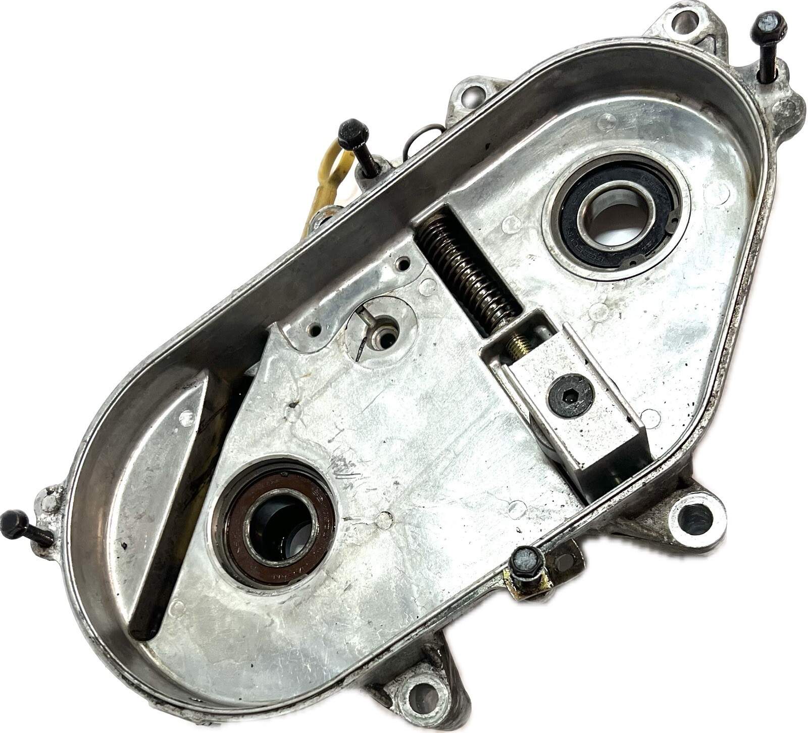03-07 Skidoo Inner Chain Case With Bearings And Tensioner