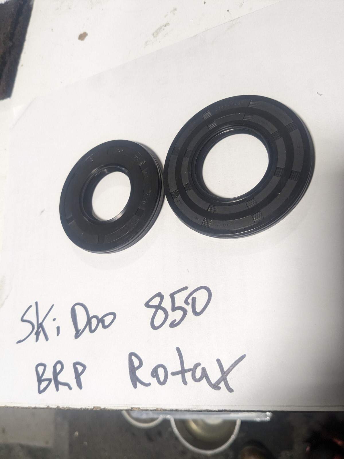 Crankshaft oil seals 2017-2024 Skidoo 850 ETEC MXZ Freeride Renegade Summit seal