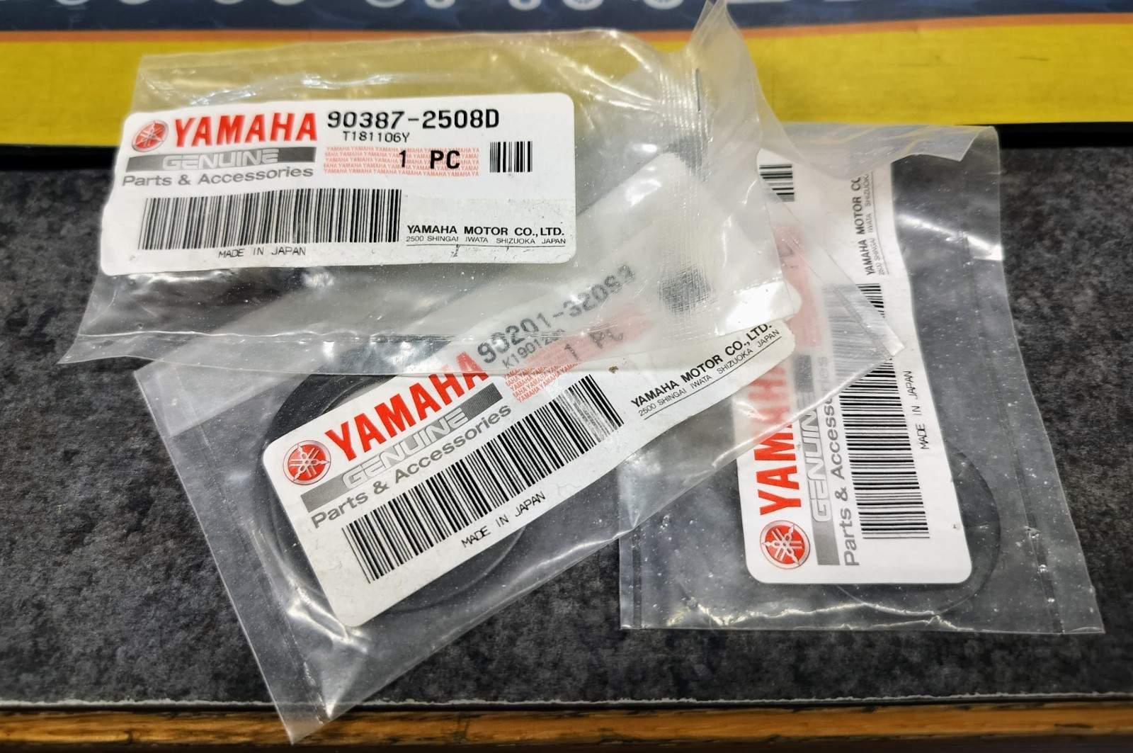 YAMAHA SNOWMOBILE CHAINCASE PARTS LOT FOR PRO-ACTION CHASSIS W/ REVERSE NEW!