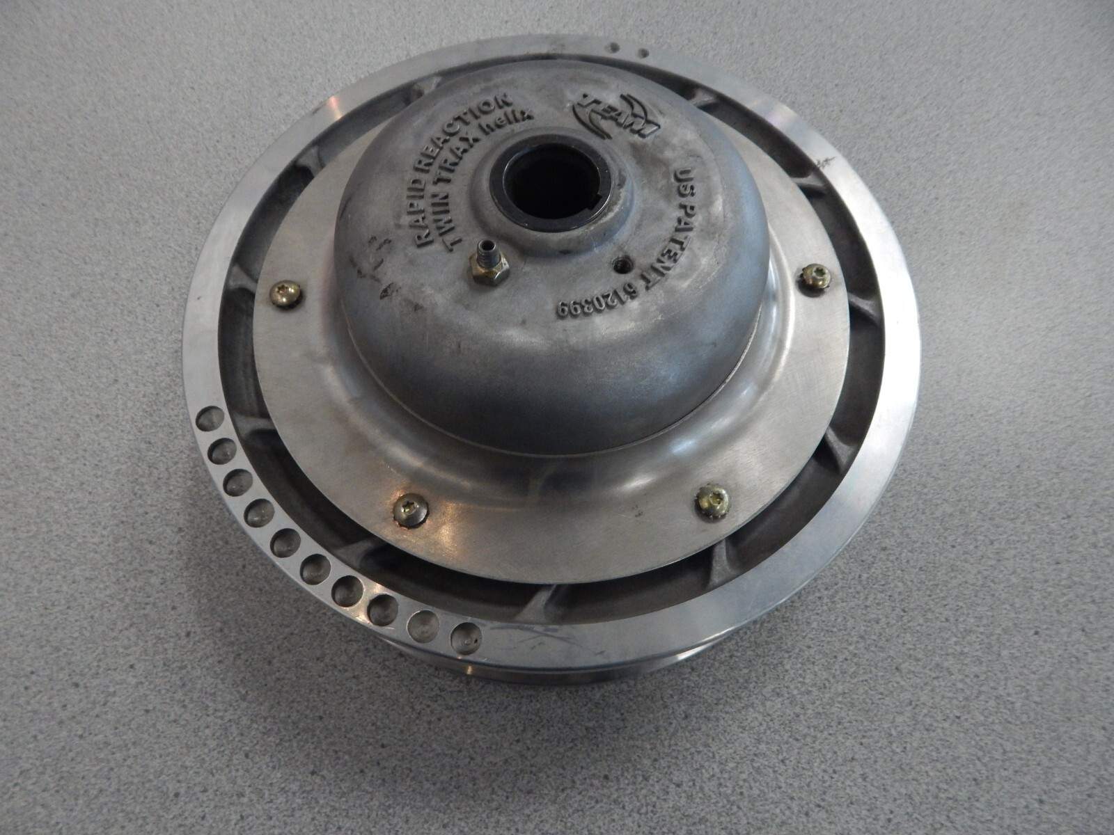 Polaris Snowmobile 2005-2006 RMK Fusion Team Secondary Driven Clutch – 1322268