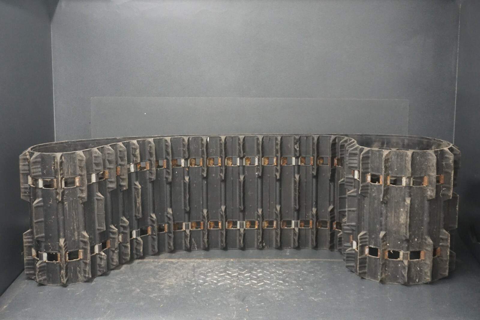 Polaris Ski-Doo Arctic Cat Yamaha Snowmobile Track 136 x 16 x 2.52 x 1.25in lug