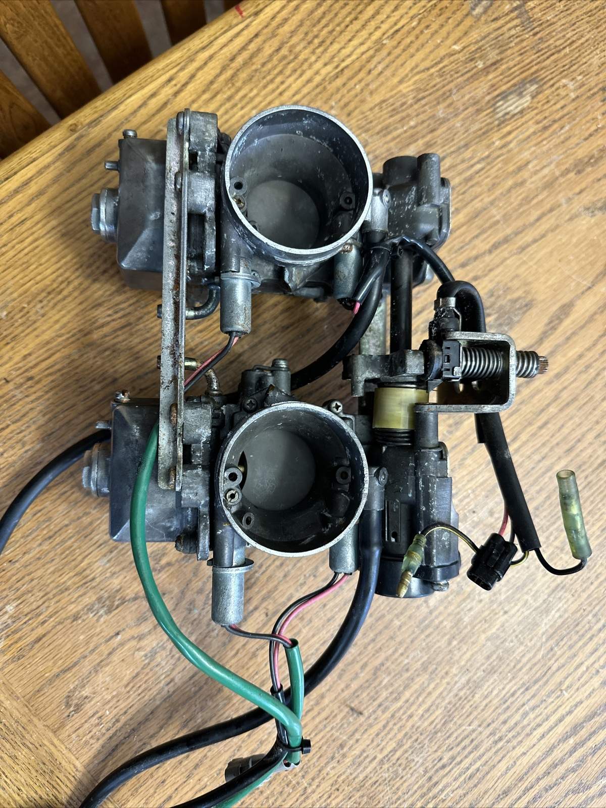 Yamaha snowmobile carb rack for 1997-1999  Vmax XT XTC Venture 600 twin 8DG00