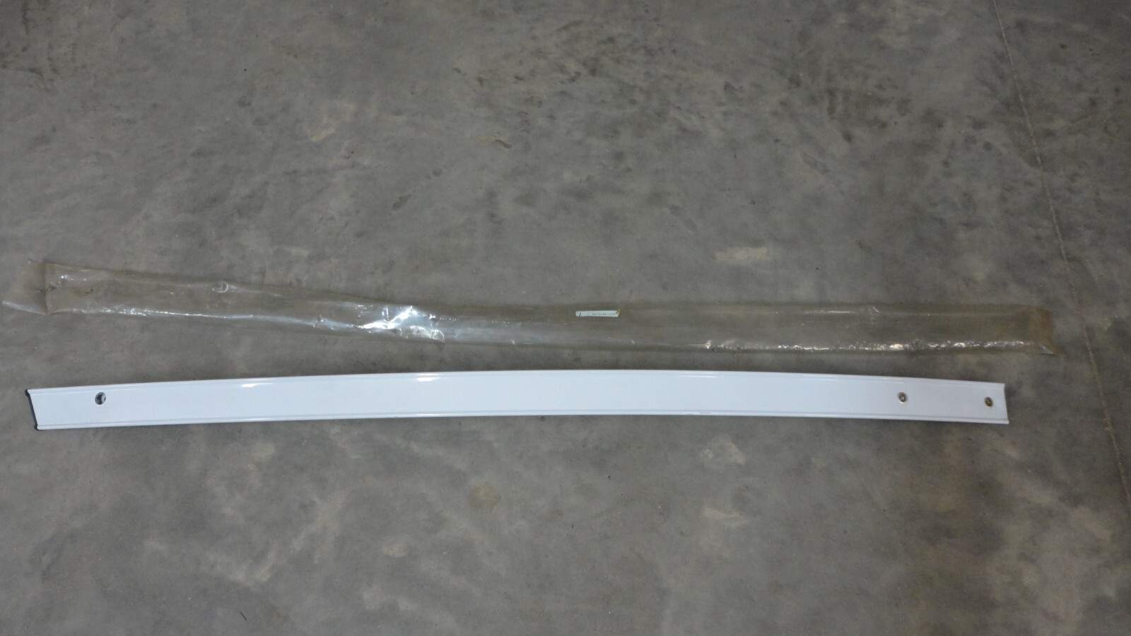 1993-1998 SELECT POLARIS SNOWMOBILE MODELS LEFT WHITE BUMPER 2670151-133