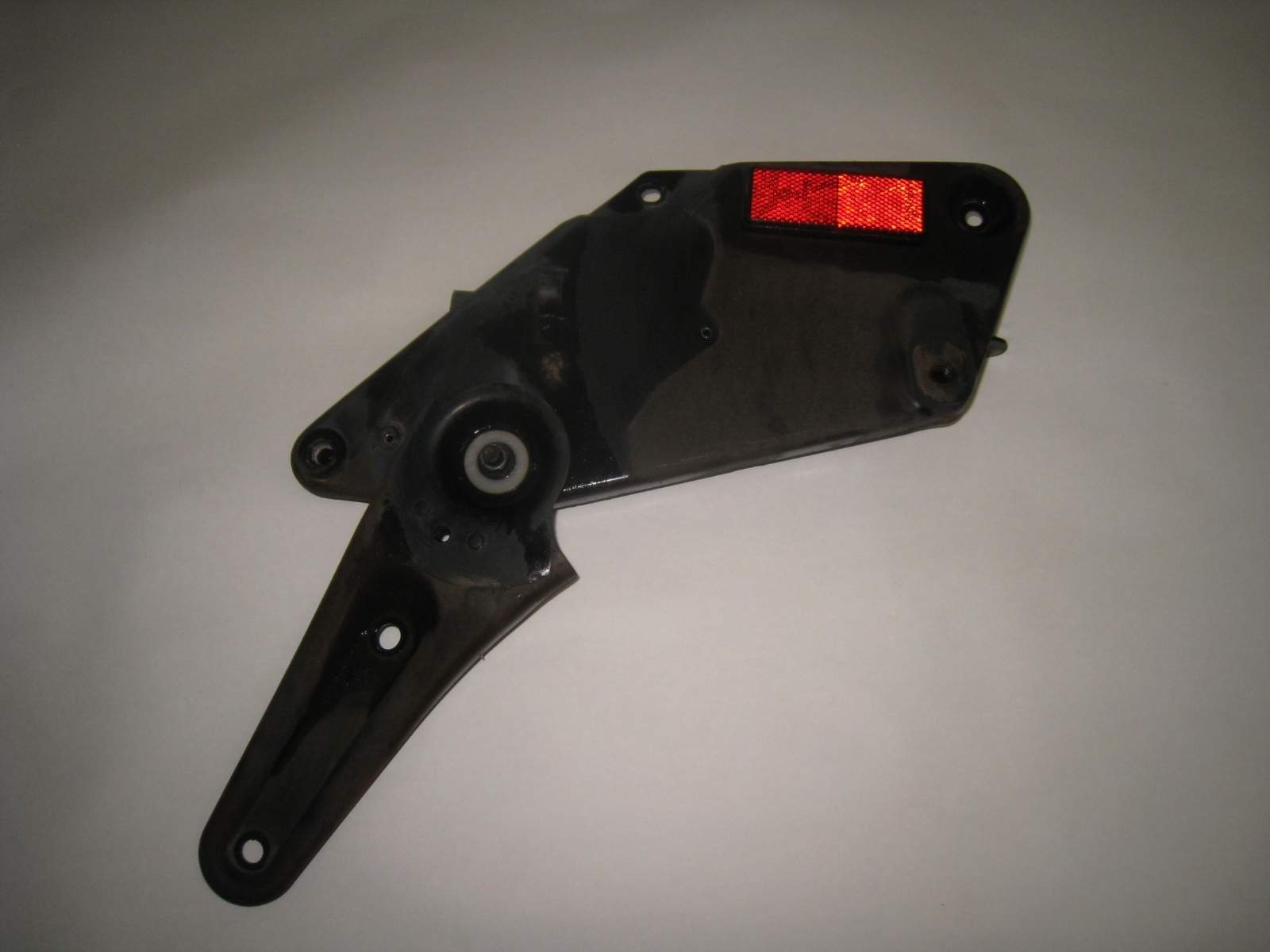 2000 YAMAHA PHAZER MOUNTAIN LITE 500 LEFT SEAT LEVER STAY