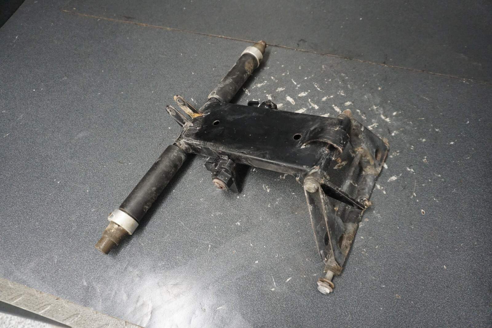 1997-2000 Ski-Doo OEM Rear Skid Torque Pivot Arm Ass’y Formula Summit