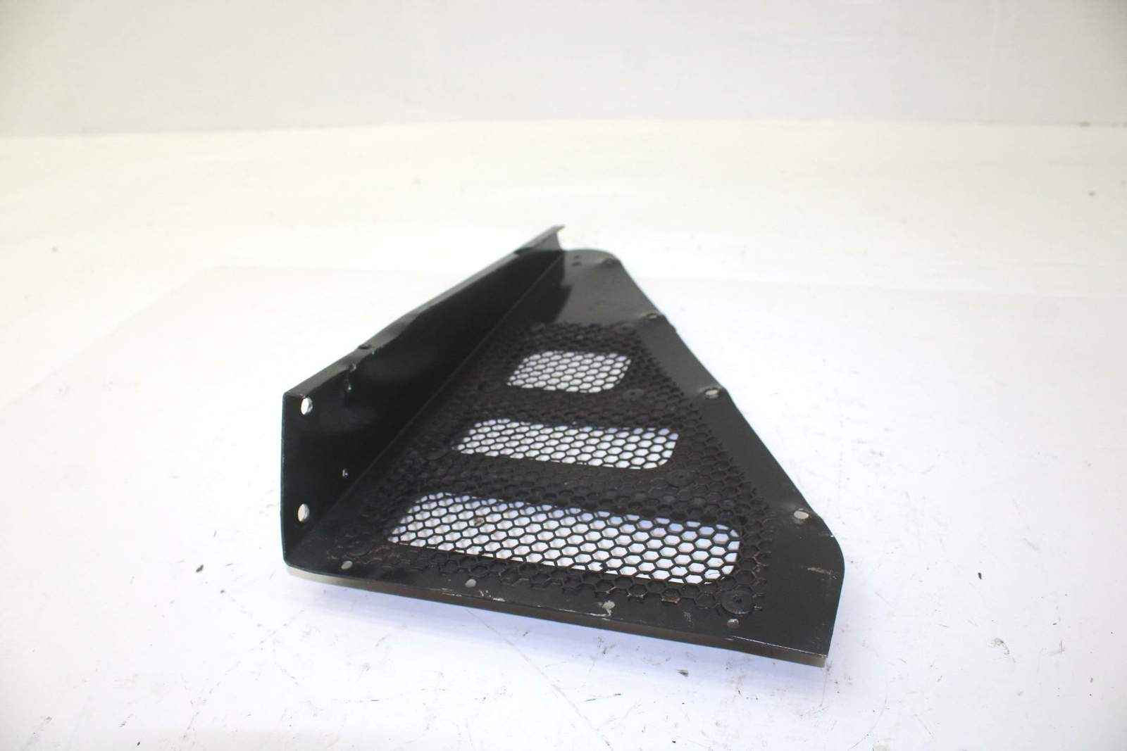 94 ARTIC CAT EXT 580 OEM LEFT LOUVER 0616-285 SA81