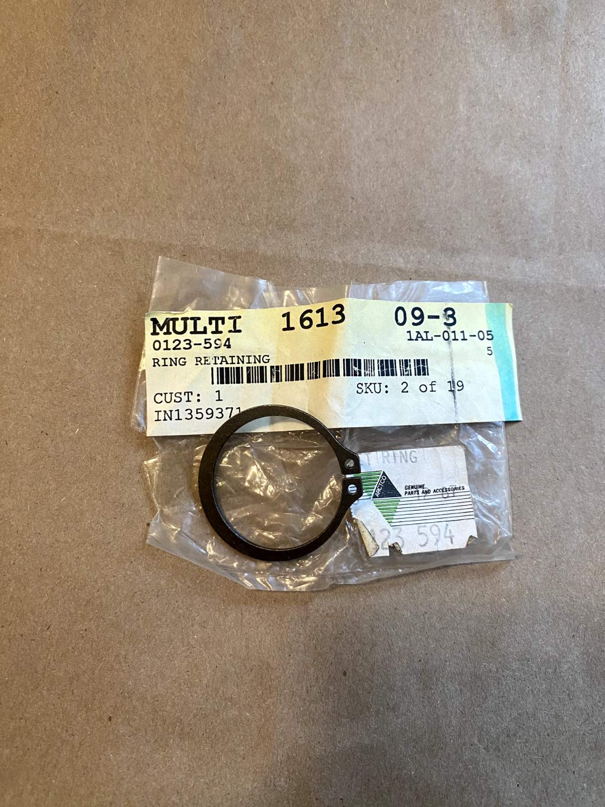 NEW NOS OEM ARCTIC CAT SNOWMOBILE RETAINING RING 0123-594 PANTERA JAG LYNX