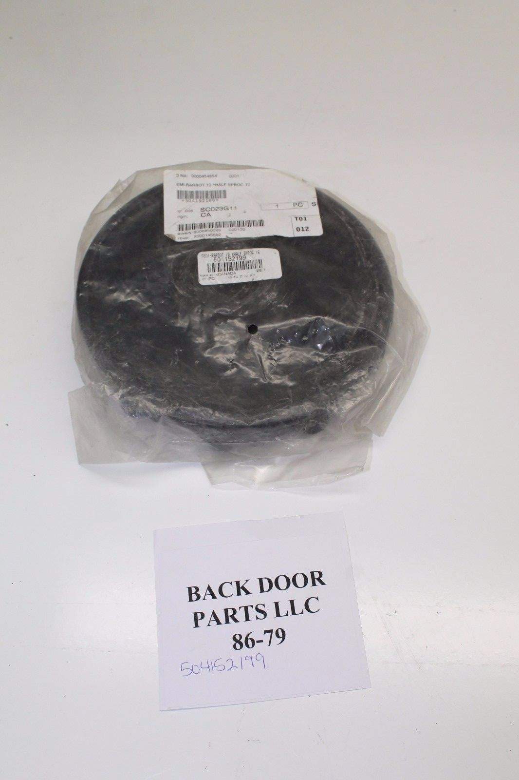 Ski-doo 10 Tooth Half Sprocket MXZ GSX GTX Mach Z Summit 504152199 New OEM 86-79