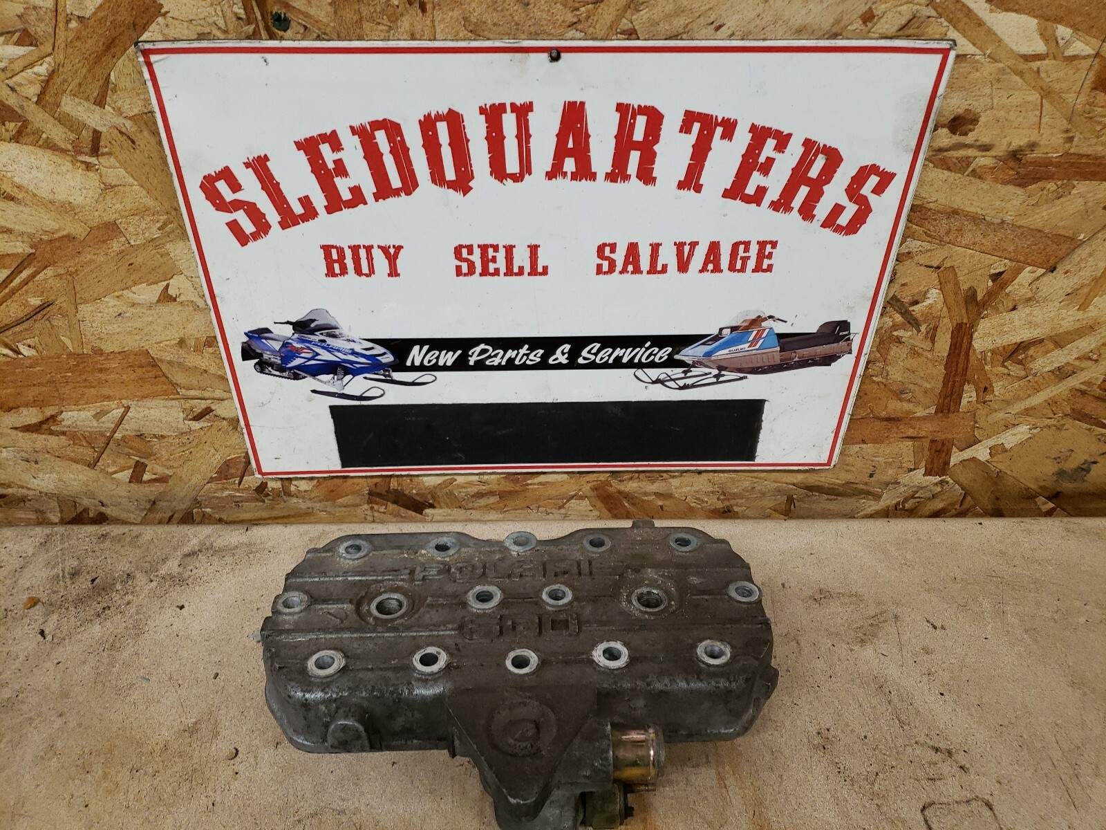 Polaris Snowmobile 1997 indy 500  Cylinder Head 3085463 head snowmobile