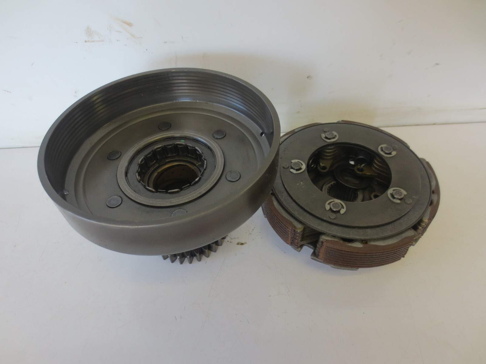 2000 Artic Cat 500 Foot Shift ATV Used OEM Wet Centrifugal Clutch w/ Hub