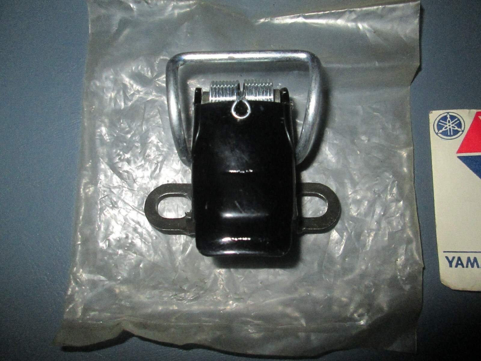 OEM NOS VINTAGE YAMAHA SNOWMOBILE LATCH 807-77170-00-00