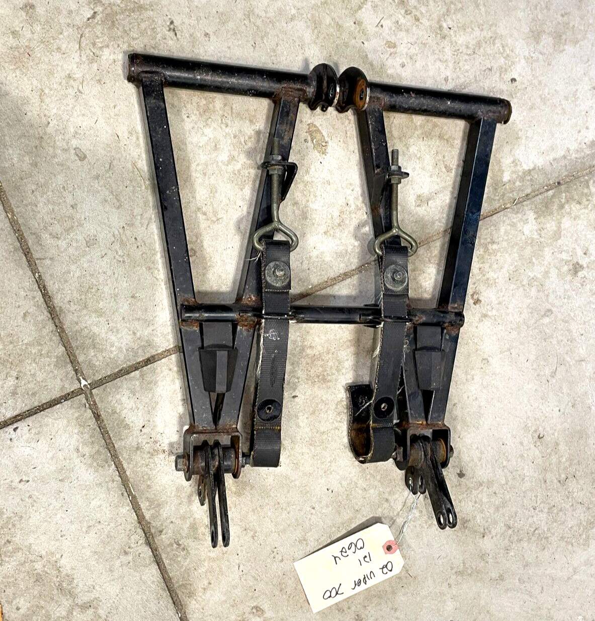 97-05 Yamaha Snowmobile W Arm A Pivot Viper Vmax SRX Rear Suspension Skid Swing