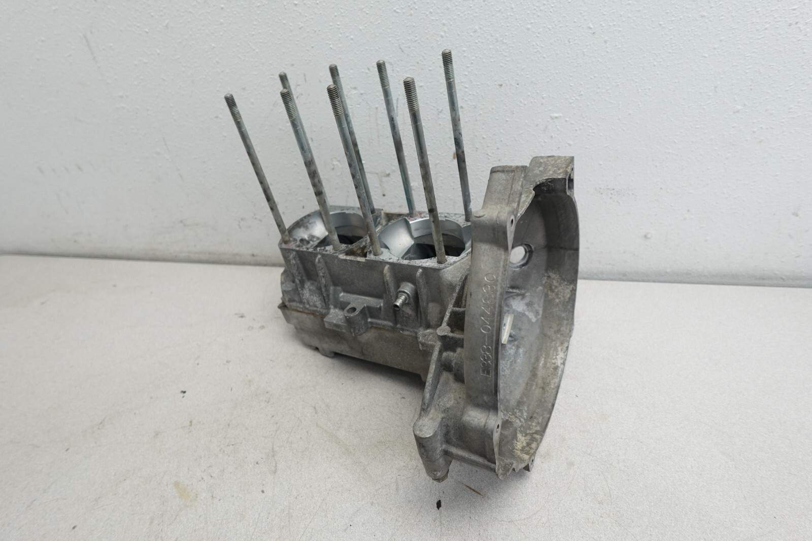 1979-1984 Yamaha Enticer ET340 Excell III OEM Engine Motor Crankcase Ass’y