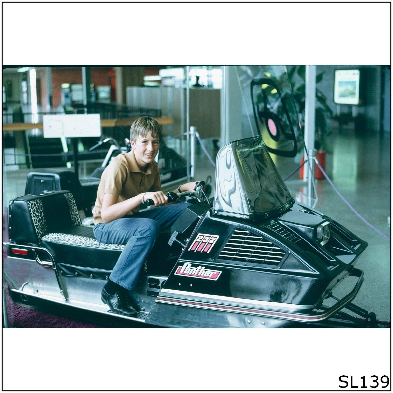 U.S. #33 Artic Cat Panther 292 Snowmobile 1972 35mm Film Slide (SL139)