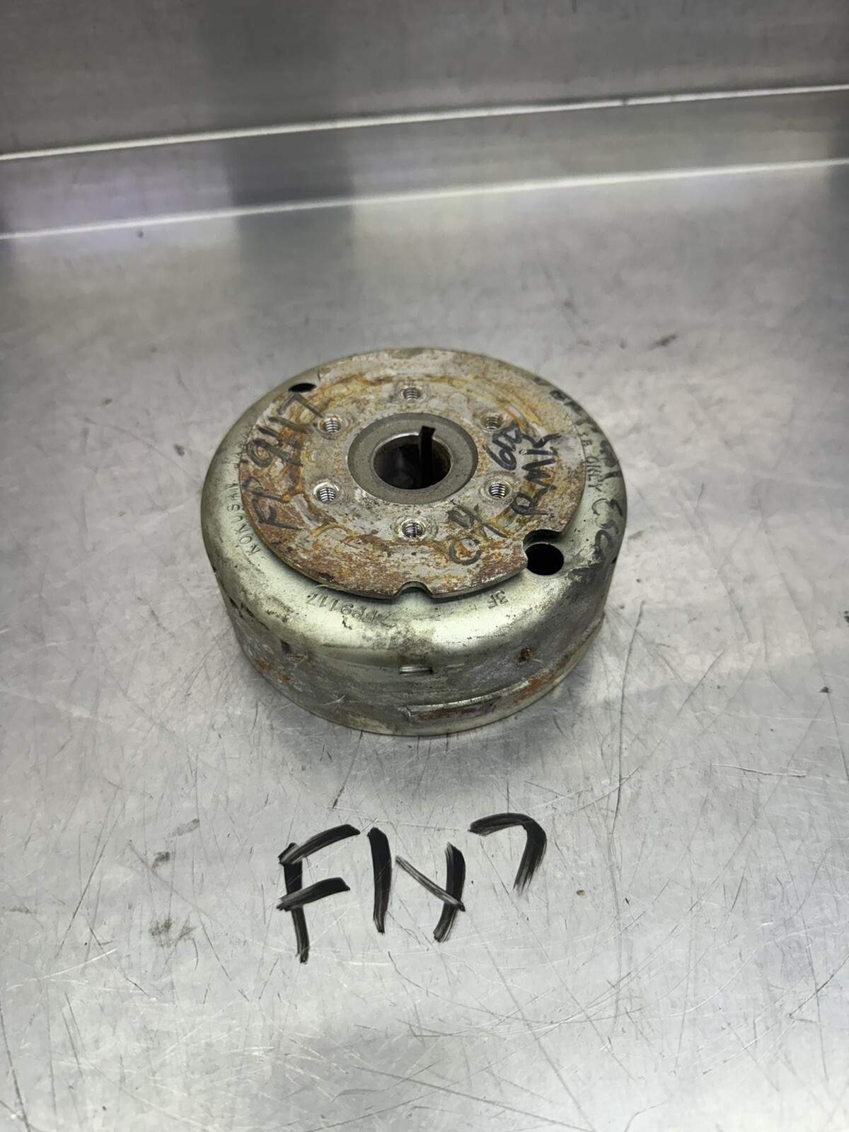 03 04 05 09 Polaris Edge XC SP Pro X IQ touring RMK SKS stator flywheel 4010677