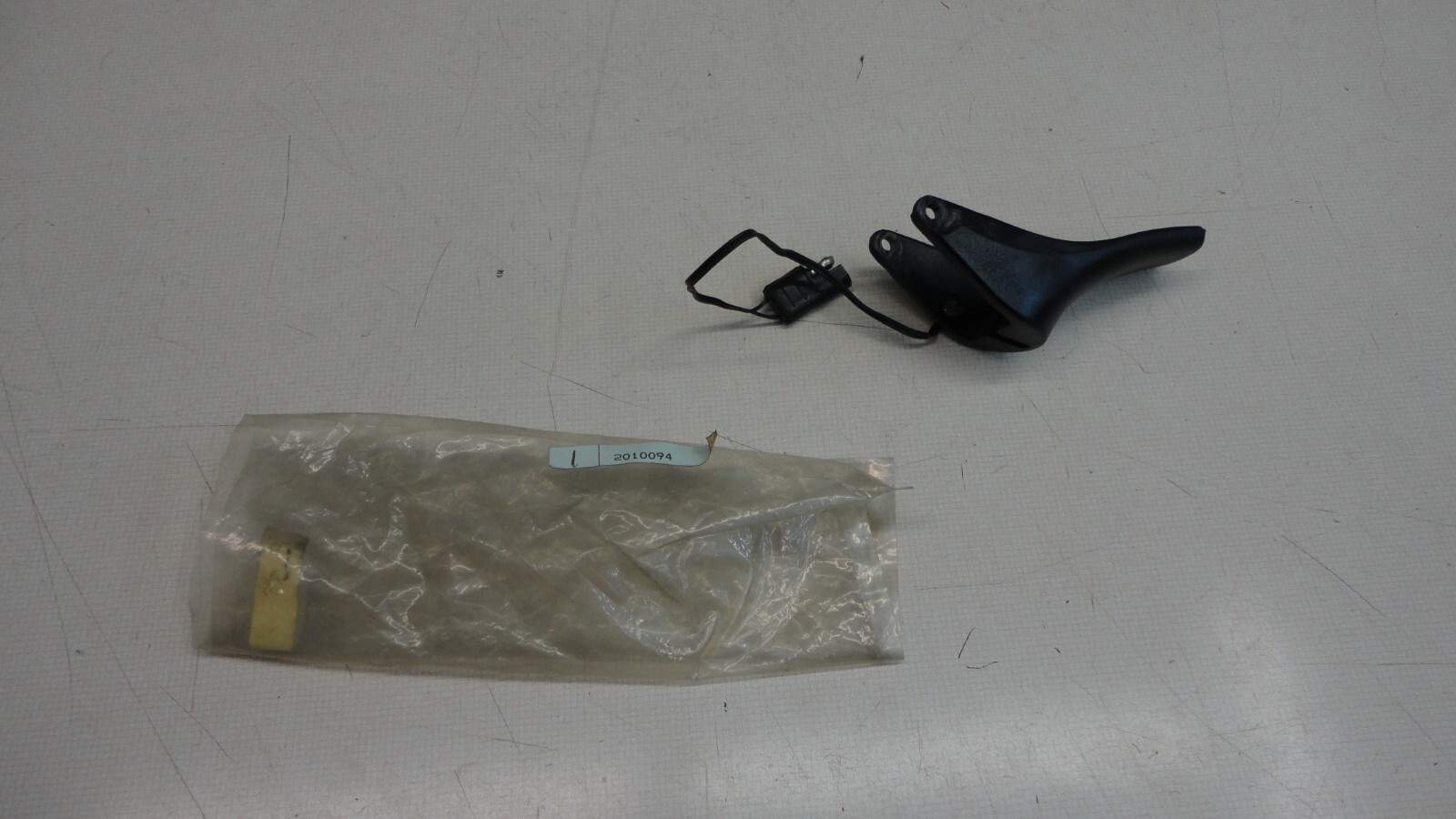 SELECT 1991-1999 POLARIS SNOWMOBILE MODELS THROTTLE LEVER WITH WARMER 2010094