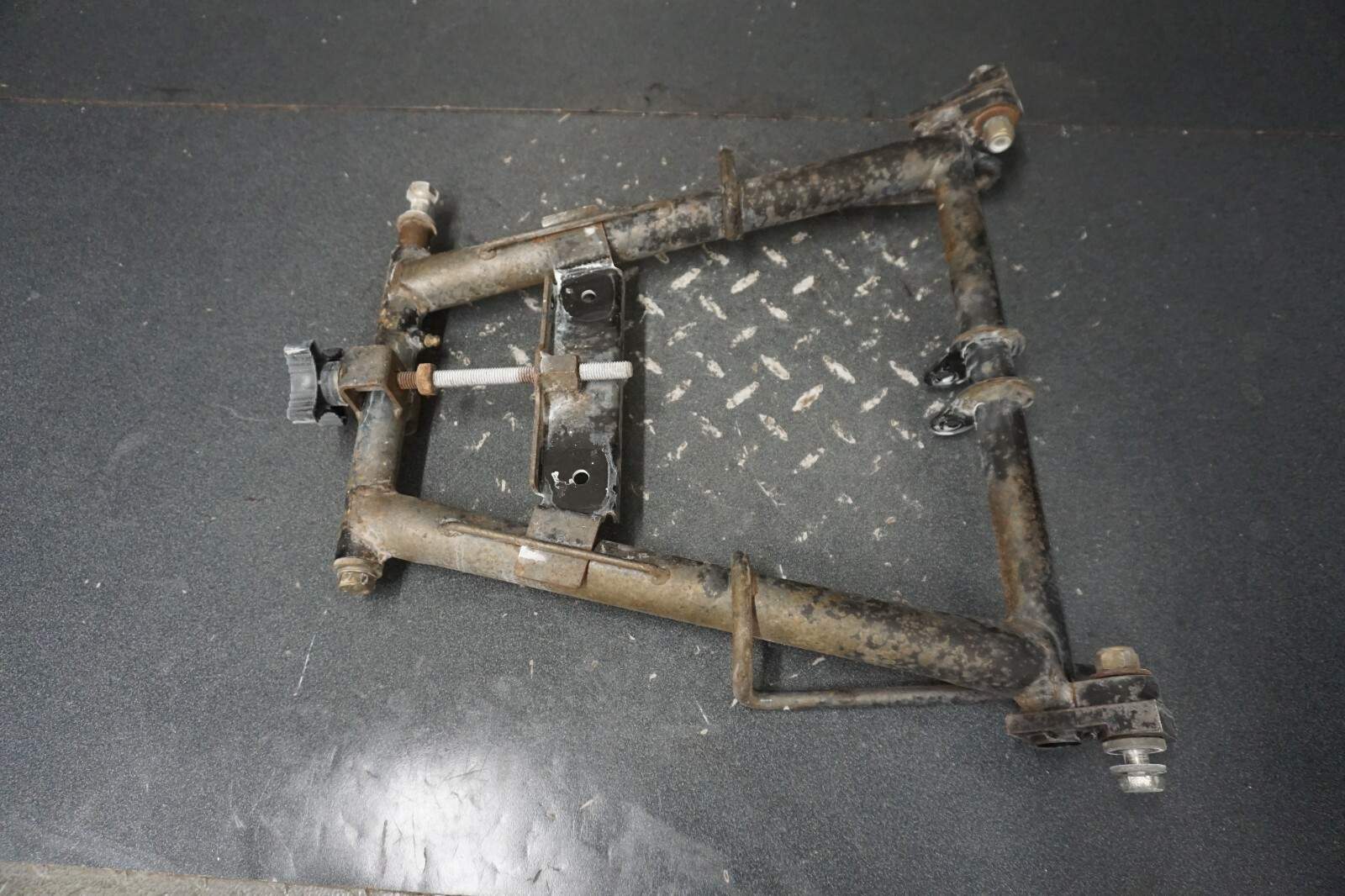 2004-2005 Ski-Doo OEM Front Swing Arm Suspension Summit Adrenaline