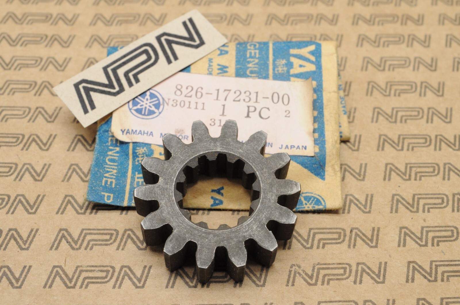 Yamaha Snowmobile EL433 EW433 EW643 GP433 SW433 Third 3rd Wheel Gear NOS OEM