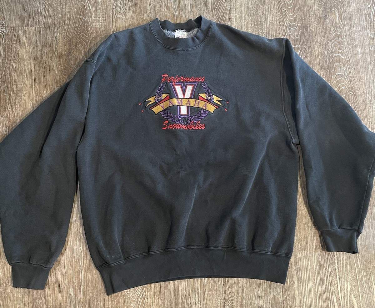 Vintage 90’s Yamaha Snowmobile Embroidered Crewneck Size XL Made In USA