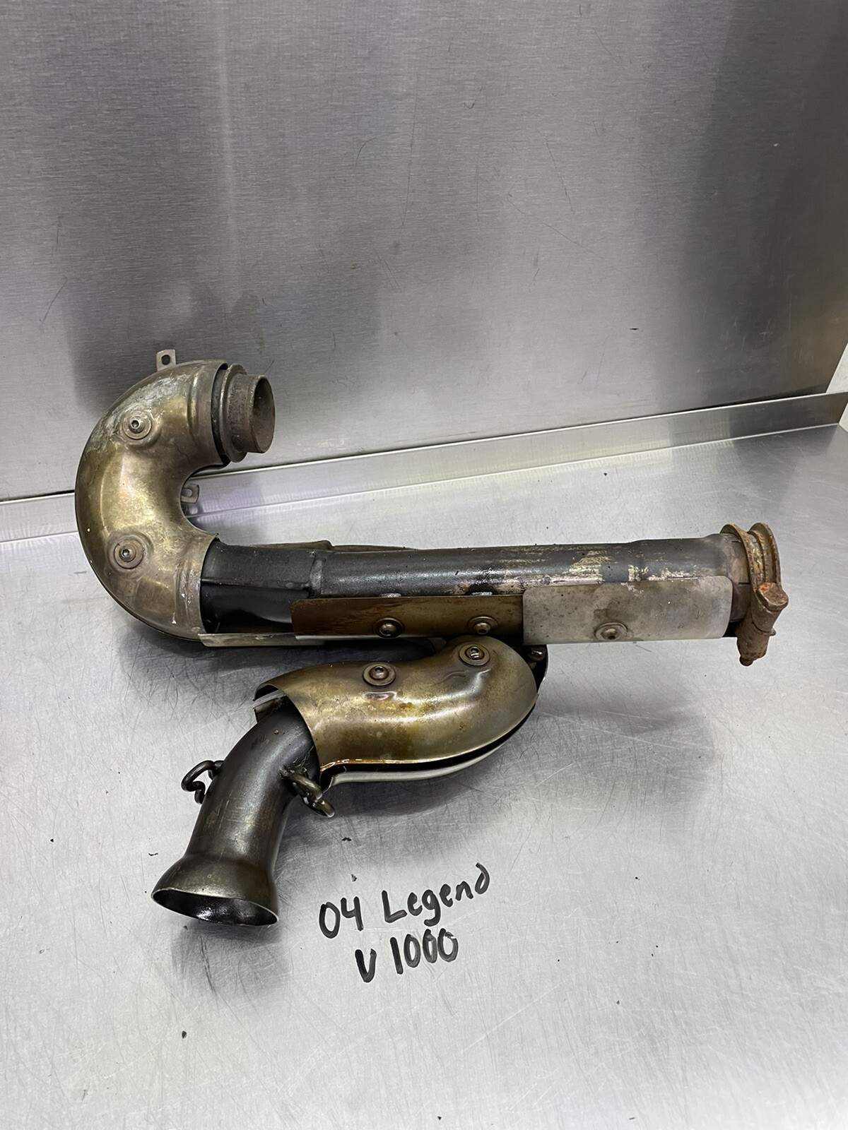 Ski-Doo Muffler Exhaust Pipe Assembly 2004-2005 Legend V-1000 514053707 GT 03 04