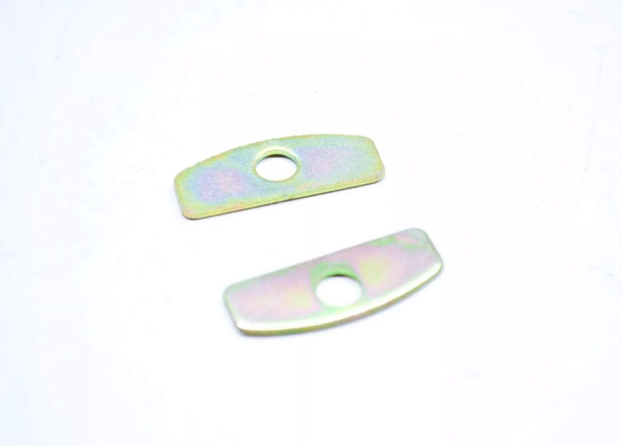 Polaris 5211189 PLATE MTG SPEEDO Polaris ATV Motorcycle Snowmobile QTY 2