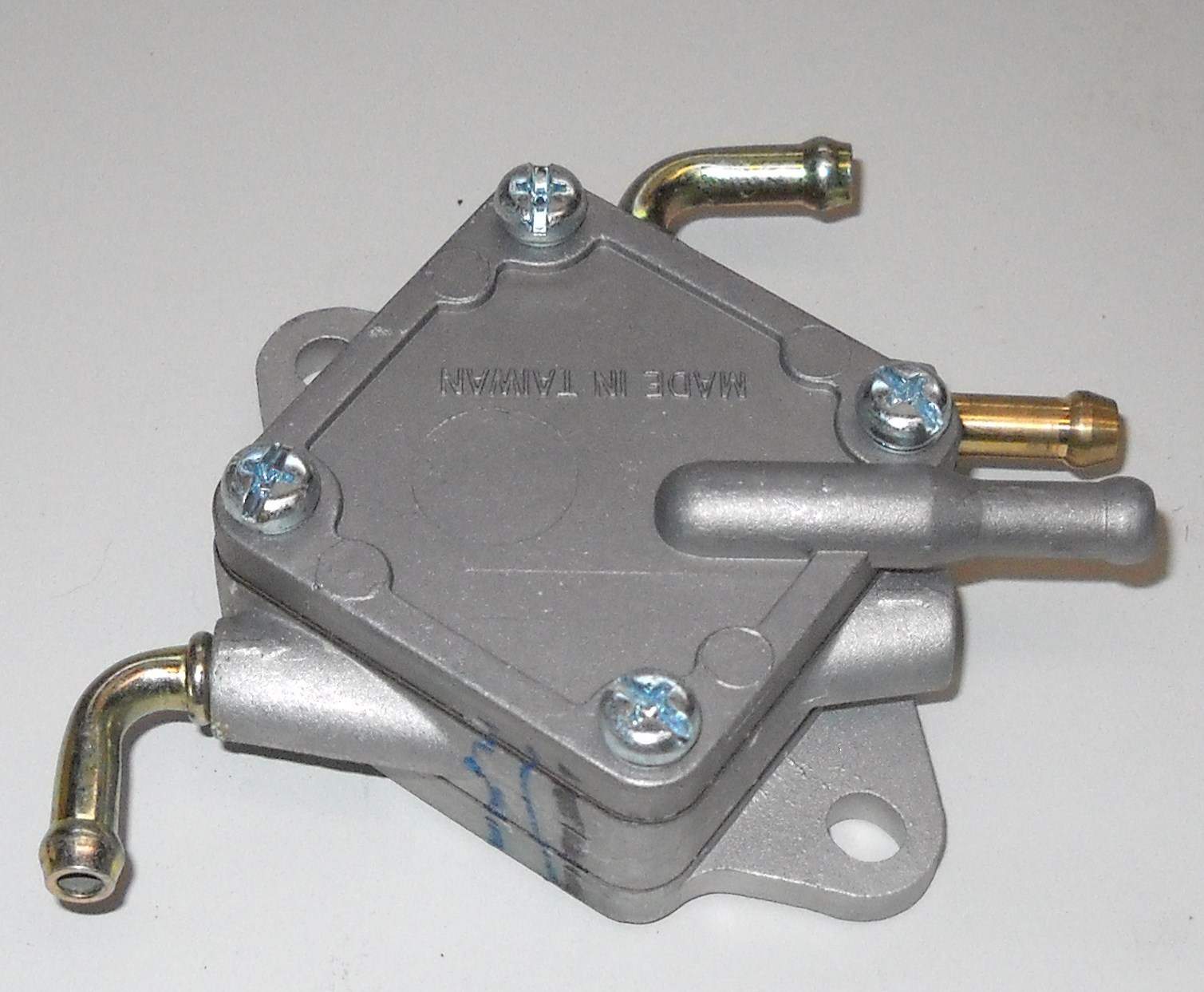 SKI DOO formula MXZ GSX Skandic touring Tundra Renegade  FUEL PUMP 403801000