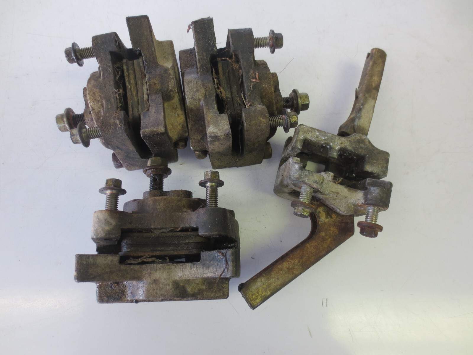 2002 Artic Cat 375 4wd ATV Used OEM Front Rear Brake Calipers PARTS ONLY