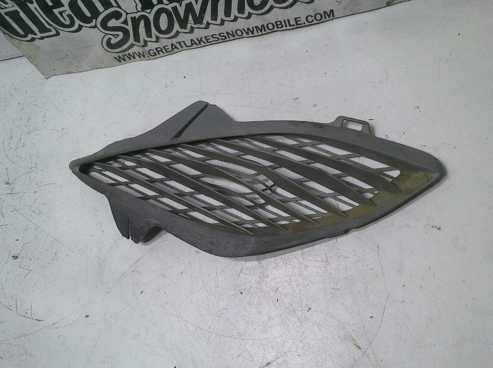 Yamaha Snowmobile Right Louver 5 Hood Side Panel Air Vent Apex Vector Venture