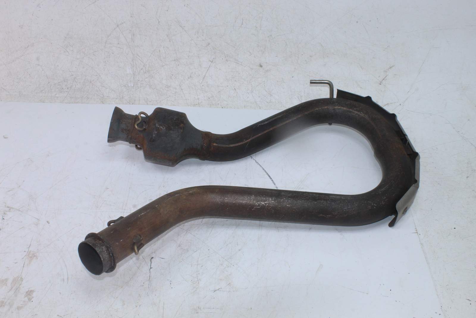 10-11 Ski-doo MXZ GSX Renegade 1200 Exhaust Chamber Pipe 514054571