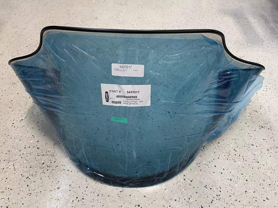 Polaris Snowmobile Edge Chassis 15″ Flared Smoke Windshield – 5433517