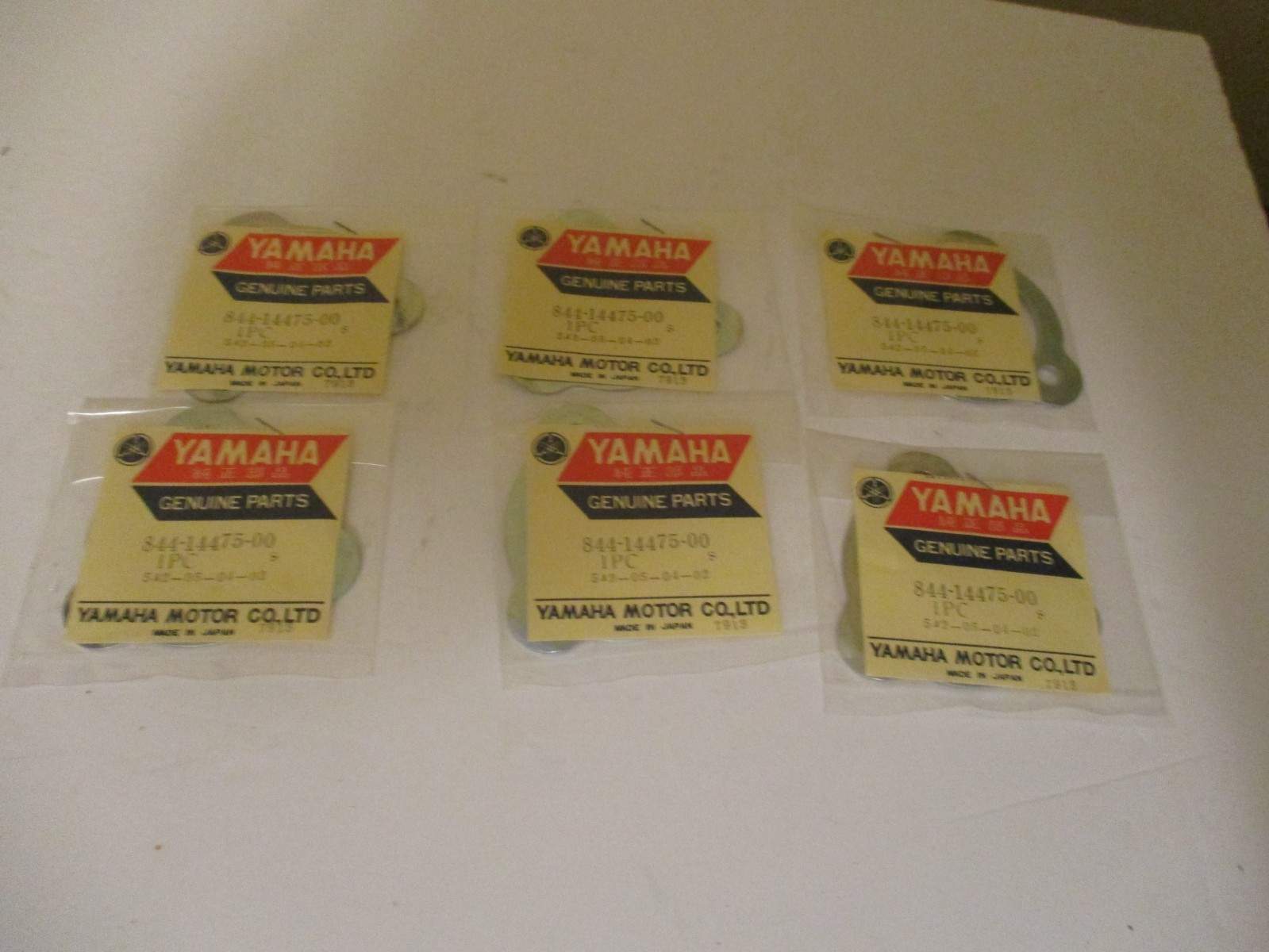 NOS YAMAHA SNOWMOBILE (6) INTAKE SPECIAL WASHER PLATE-GP338-GPX338-GP433-GPX433