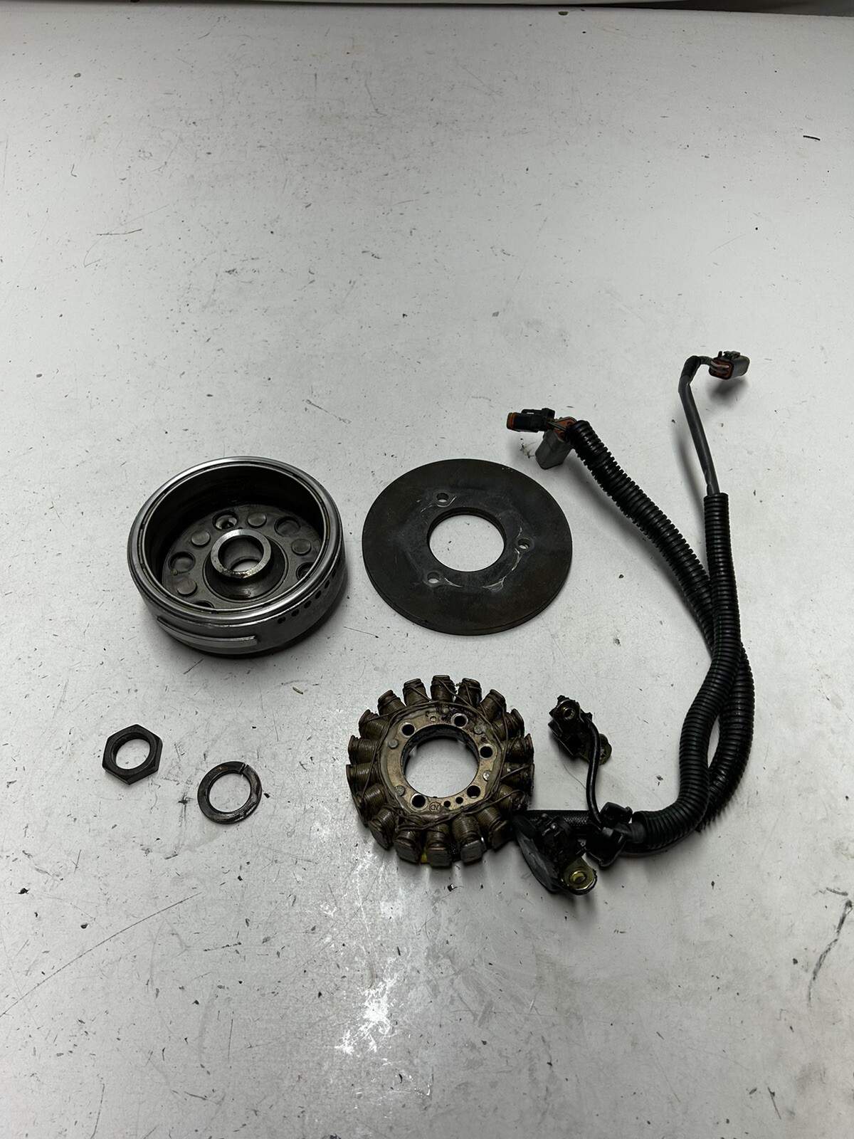 2004 04 Ski-doo Summit 800 Highmark 151″ OEM GOOD! Fly Wheel Stator Ignition Nut