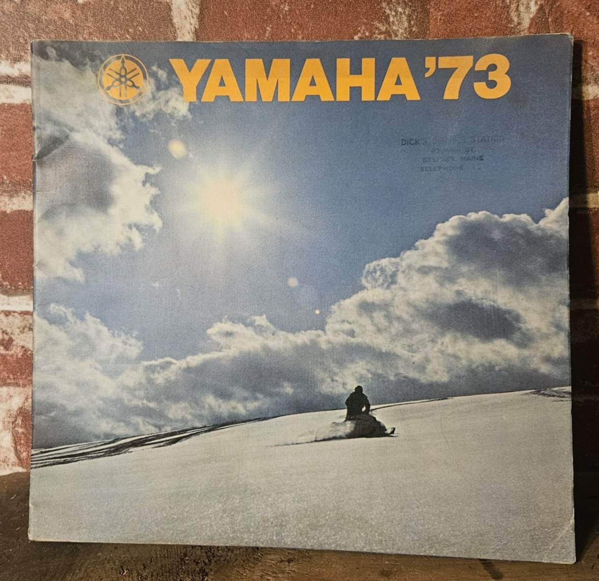 VINTAGE 1973 YAMAHA SNOWMOBILE BROCHURE CATALOG BOOKLET