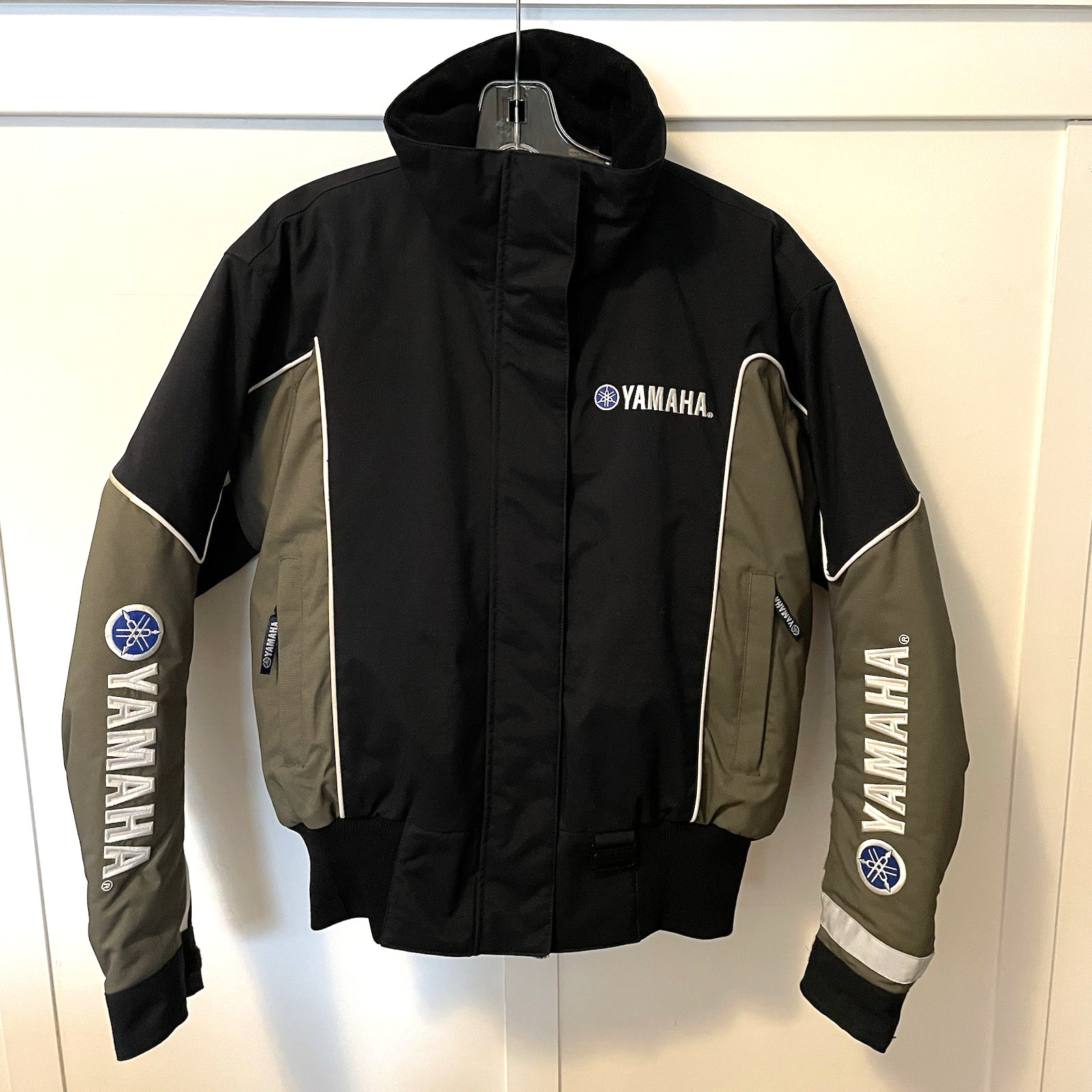 Yamaha Snowmobile Jacket Womens M Bomber Black Olive Green Thermolite Insulation