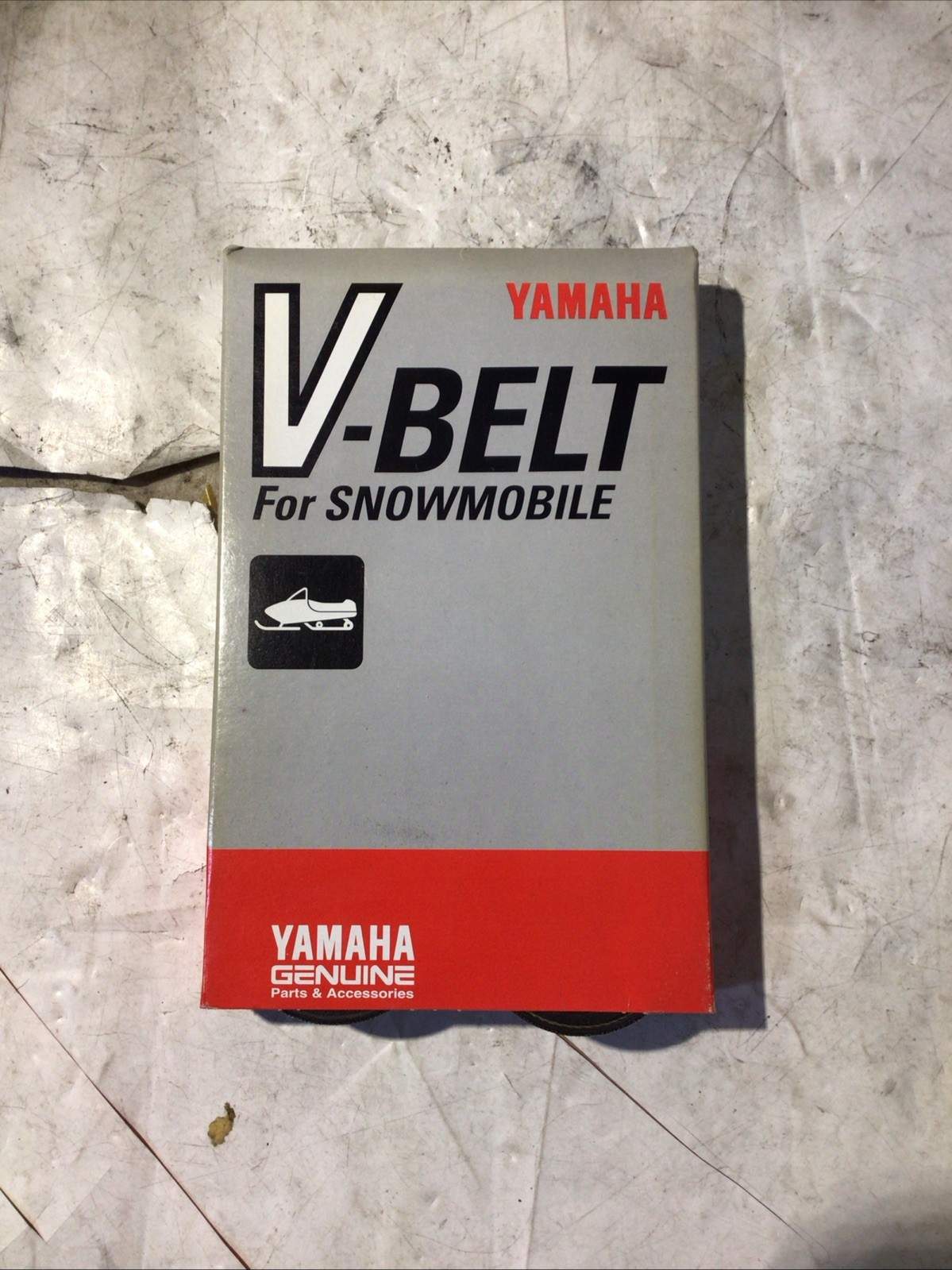 NOS OEM Yamaha Snowmobile V-belt 8CJ-17641-00-00