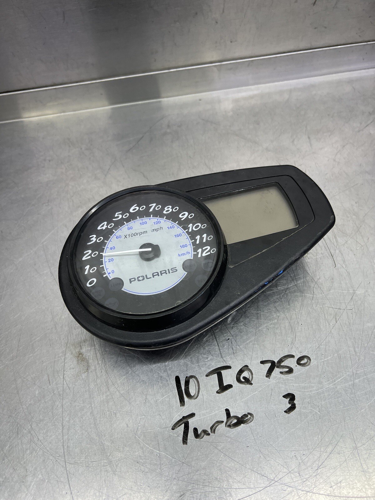 10 POLARIS SNOWMOBILE 2005-2015 IQ Rmk 750 CHASSIS MULTI FUNCTION GAUGE 2410375