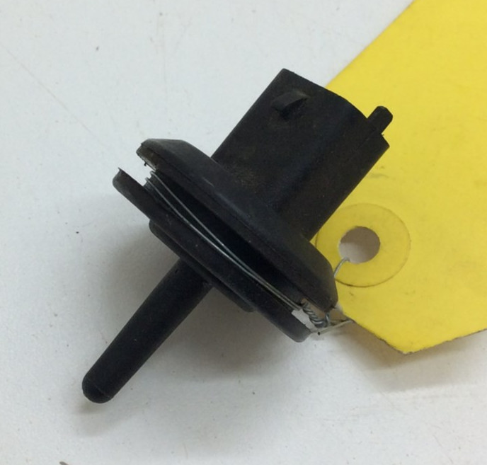 Ski Doo Used OEM Air Temperature Sensor With DPM 270600000 Grand Touring Summit