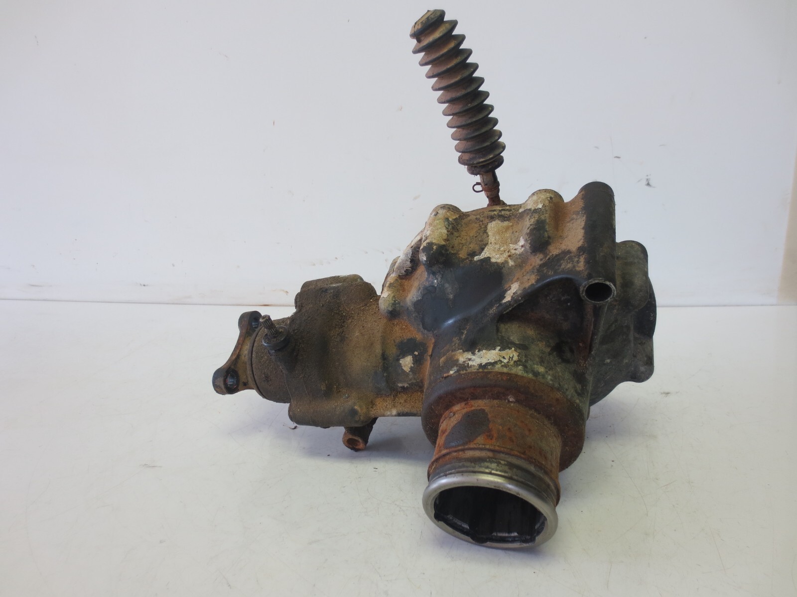 2002 Artic Cat 300 4WD TV Used OEM Front Diff Differential End – Stuck Cups