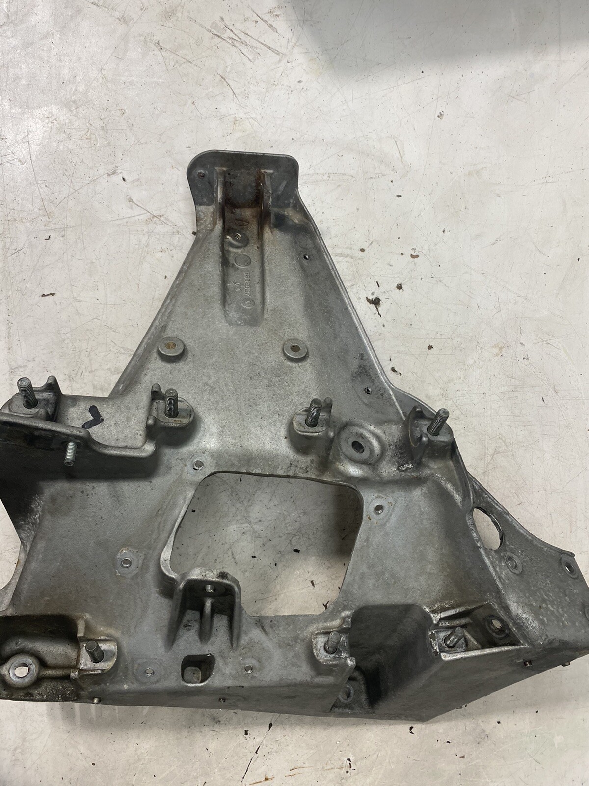 POLARIS SNOWMOBILE 2011-2020 PRO-R RUSH INDY RMK LEFT CHASSIS BULKHEAD 5632637