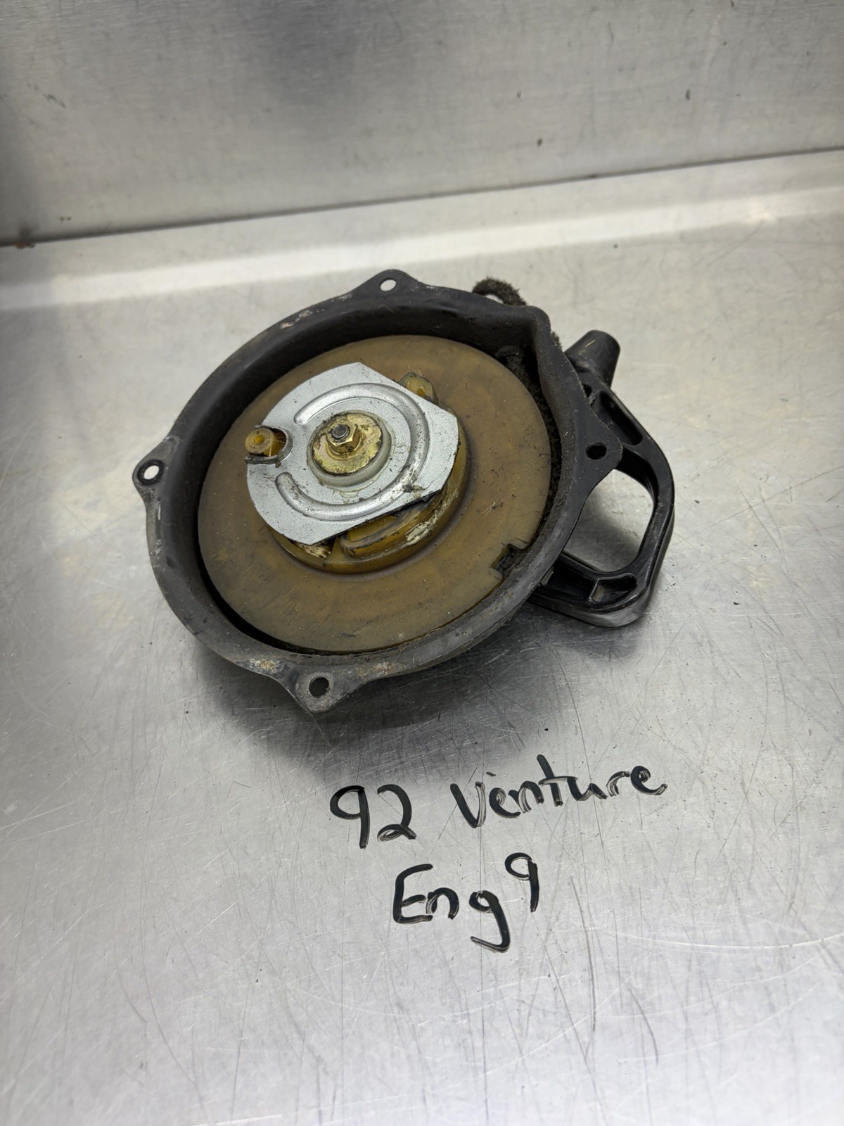 85 86 87 88 89-97 Yamaha Phazer PZ480 Venture 485 OEM Engine Pull Starter Recoil