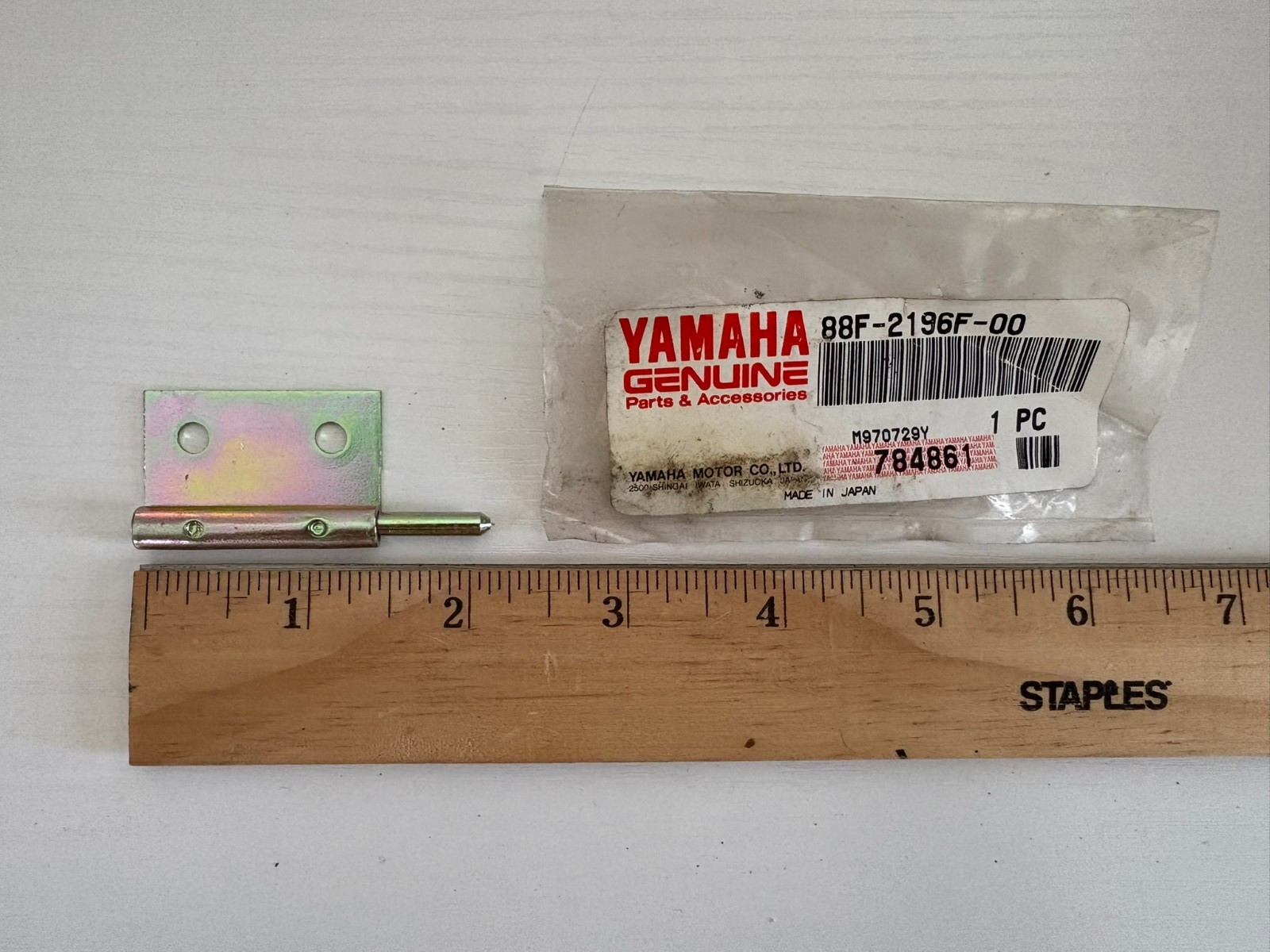 New OEM Yamaha Snowmobile Shroud Bracket Exciter Phazer Venture 88F-2196F-00 SYB