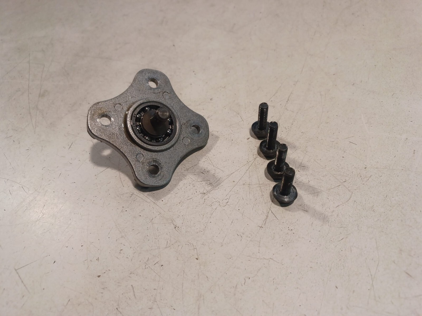 3446-127, 3446-130 ARCTIC CAT PLATE RELEASE