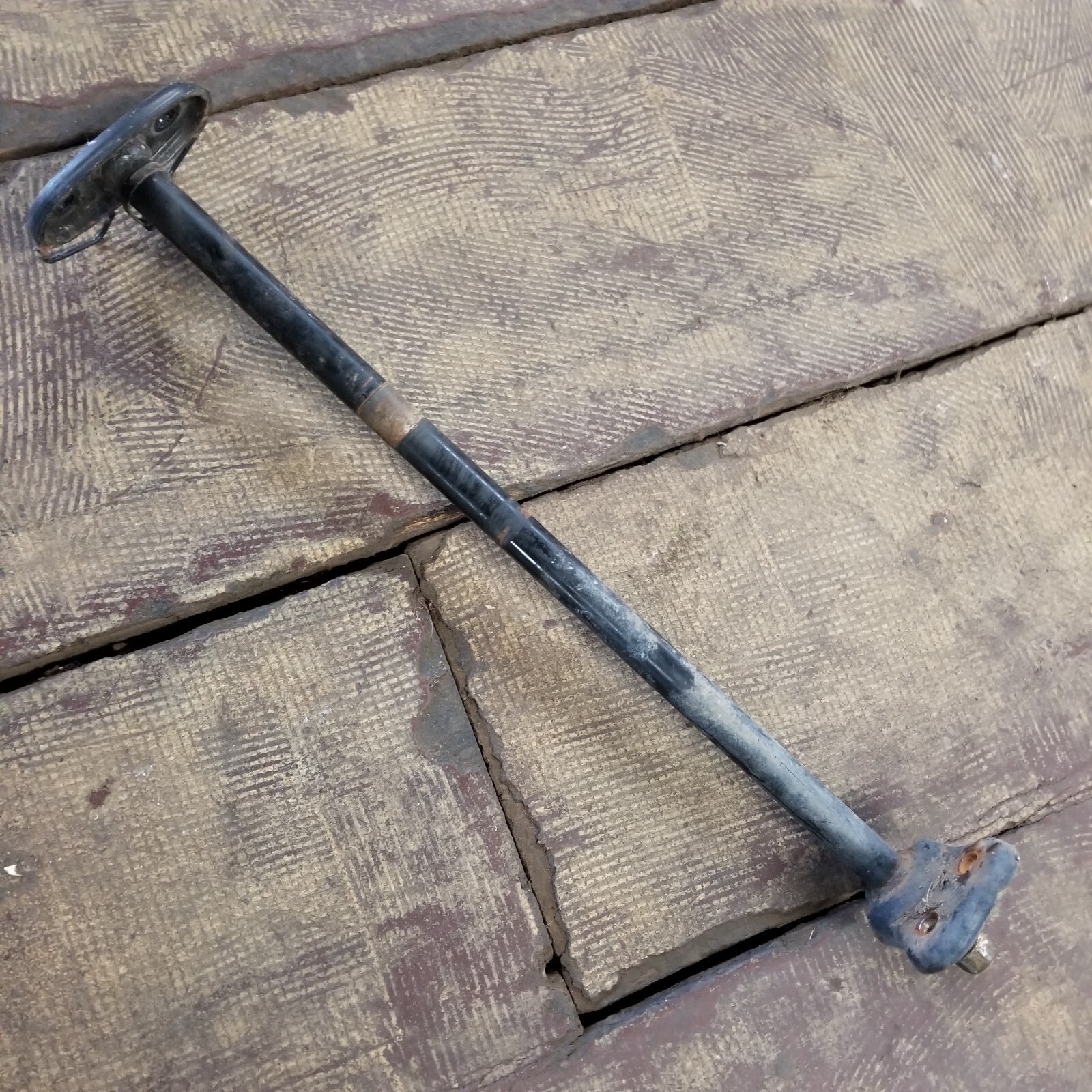 06 Artic Cat 50 DVX OEM stem post Steering Column 3303-573