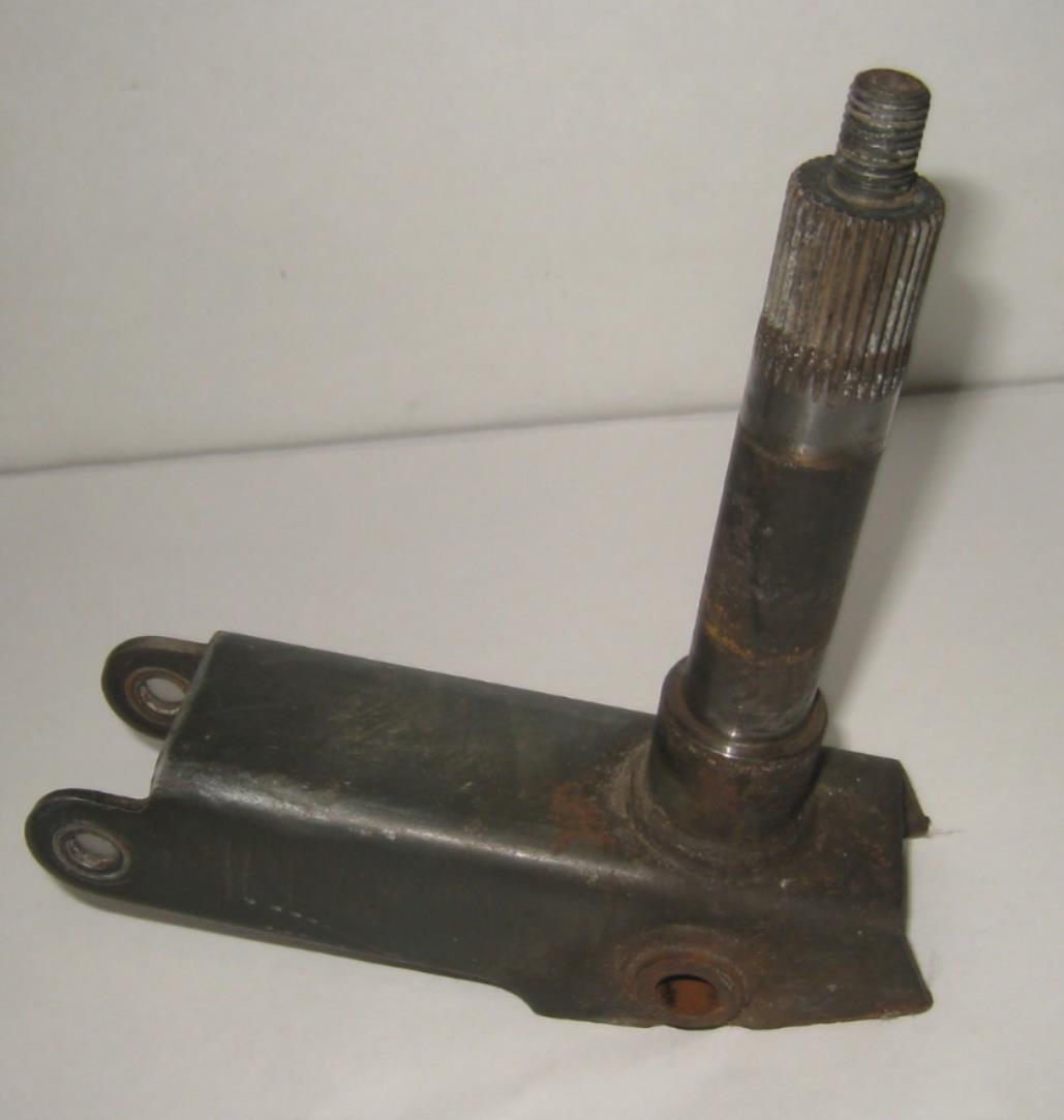 1979 YAMAHA ENTICER ET250 LEFT SKI SPINDLE COLUMN KNUCKLE