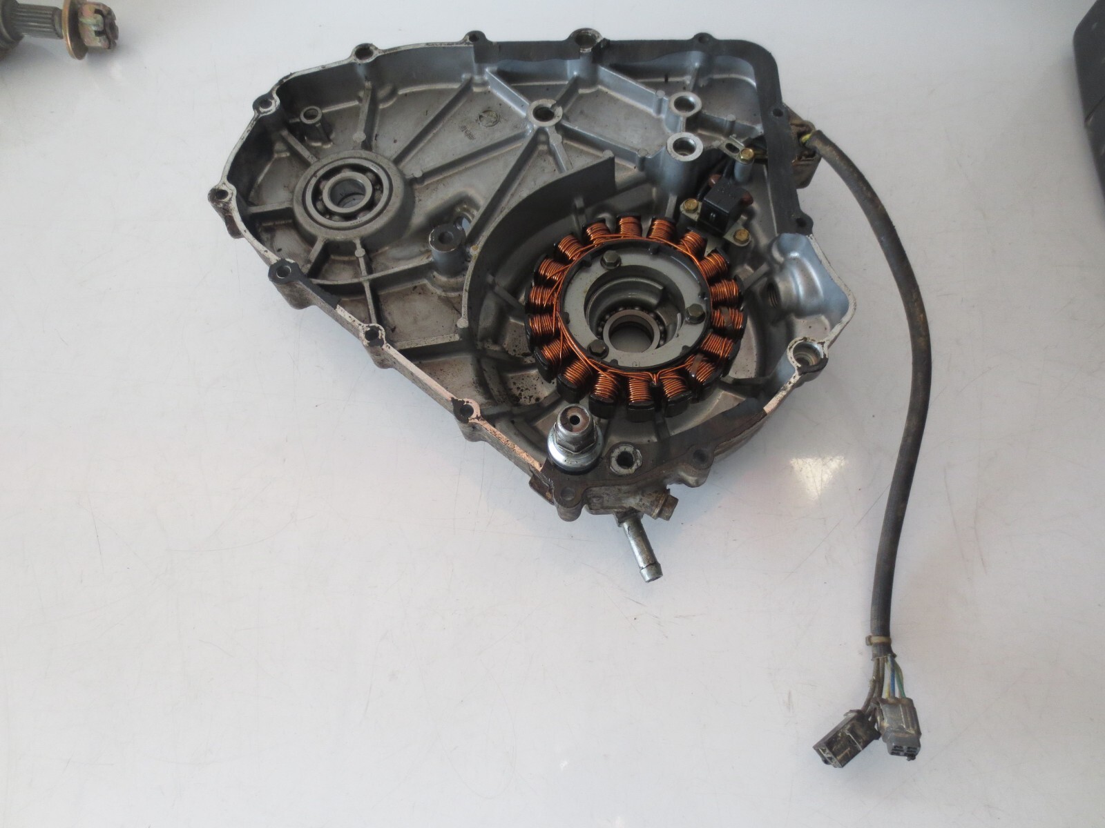 2002 Artic Cat 375 4wd ATV Used OEM Stator Generator w/ Side Cover