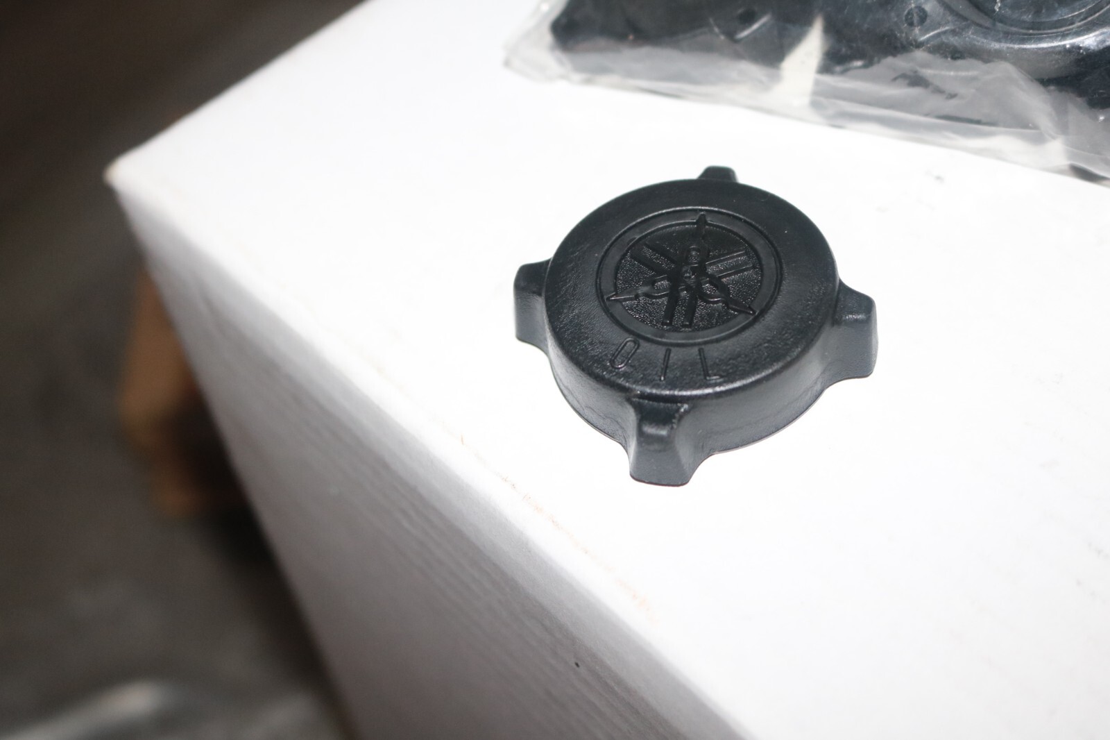 NOS genuine Yamaha 1974 – 2018 Snowmobile oil cap 863-21771-00