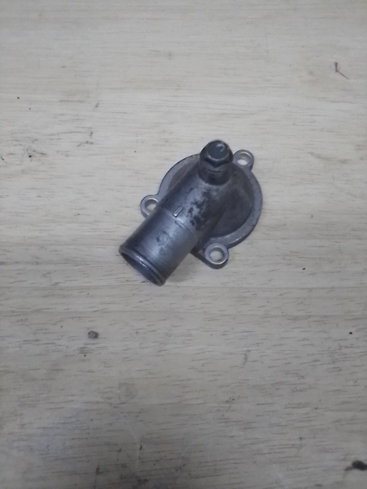 1994-2006 Yamaha OEM Thermostat Housing VMAX 500 600 Mountain Max Venture