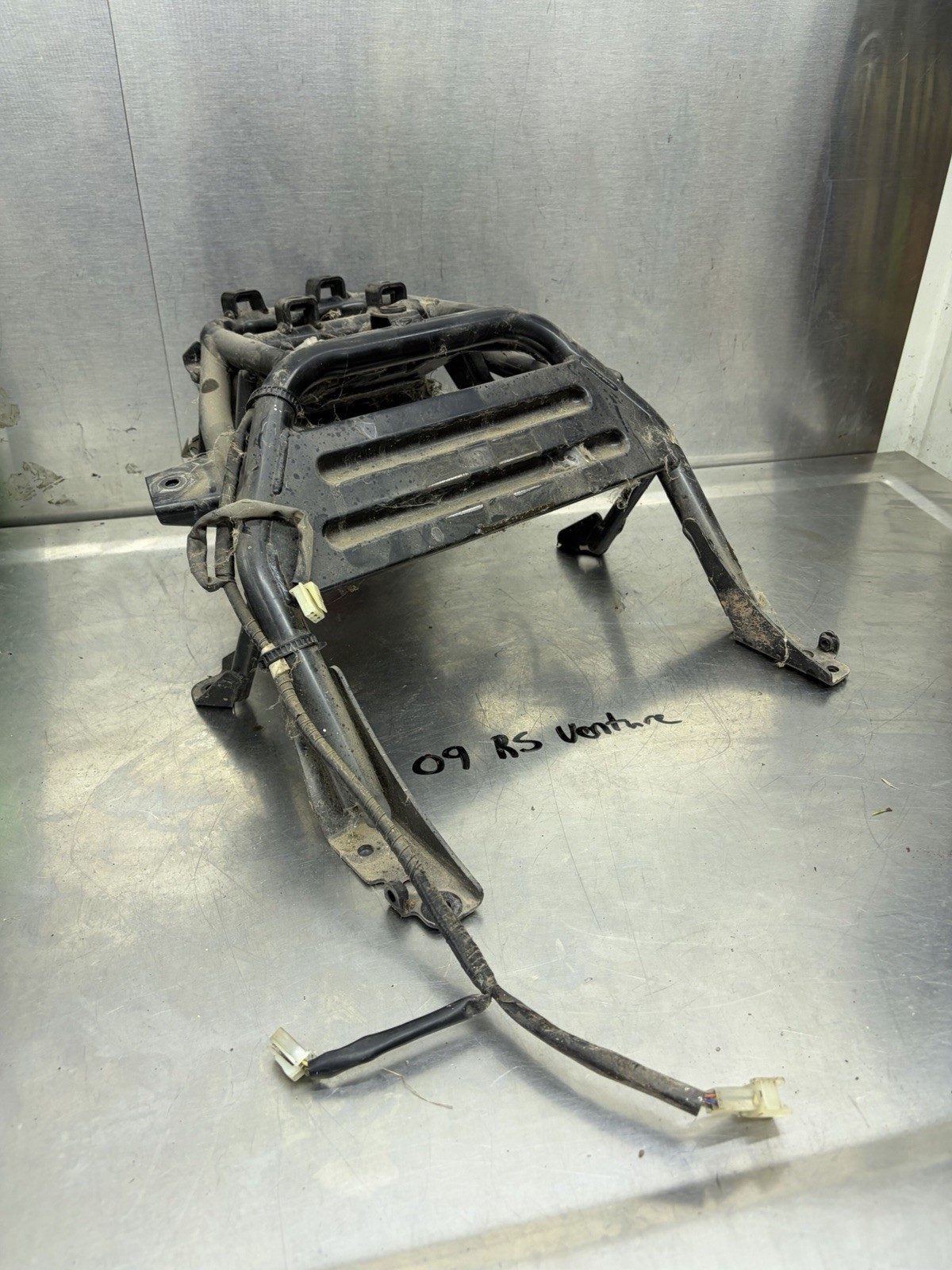 06 07 08-12 Yamaha RS Venture Rear Sub Frame Reinforcement Support GT Tail Light