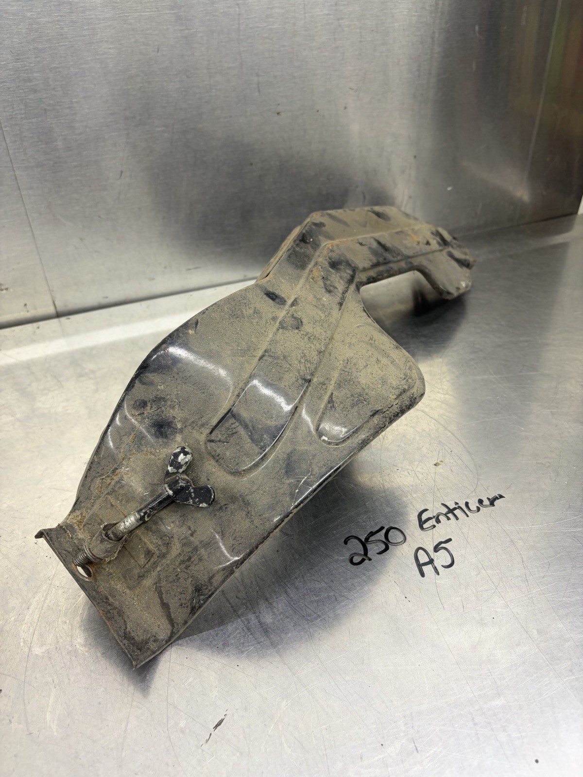 78 79 80 81 82 Yamaha Enticer 300 340 Et250 ET300 ET340 OEM Clutch Guard Cover