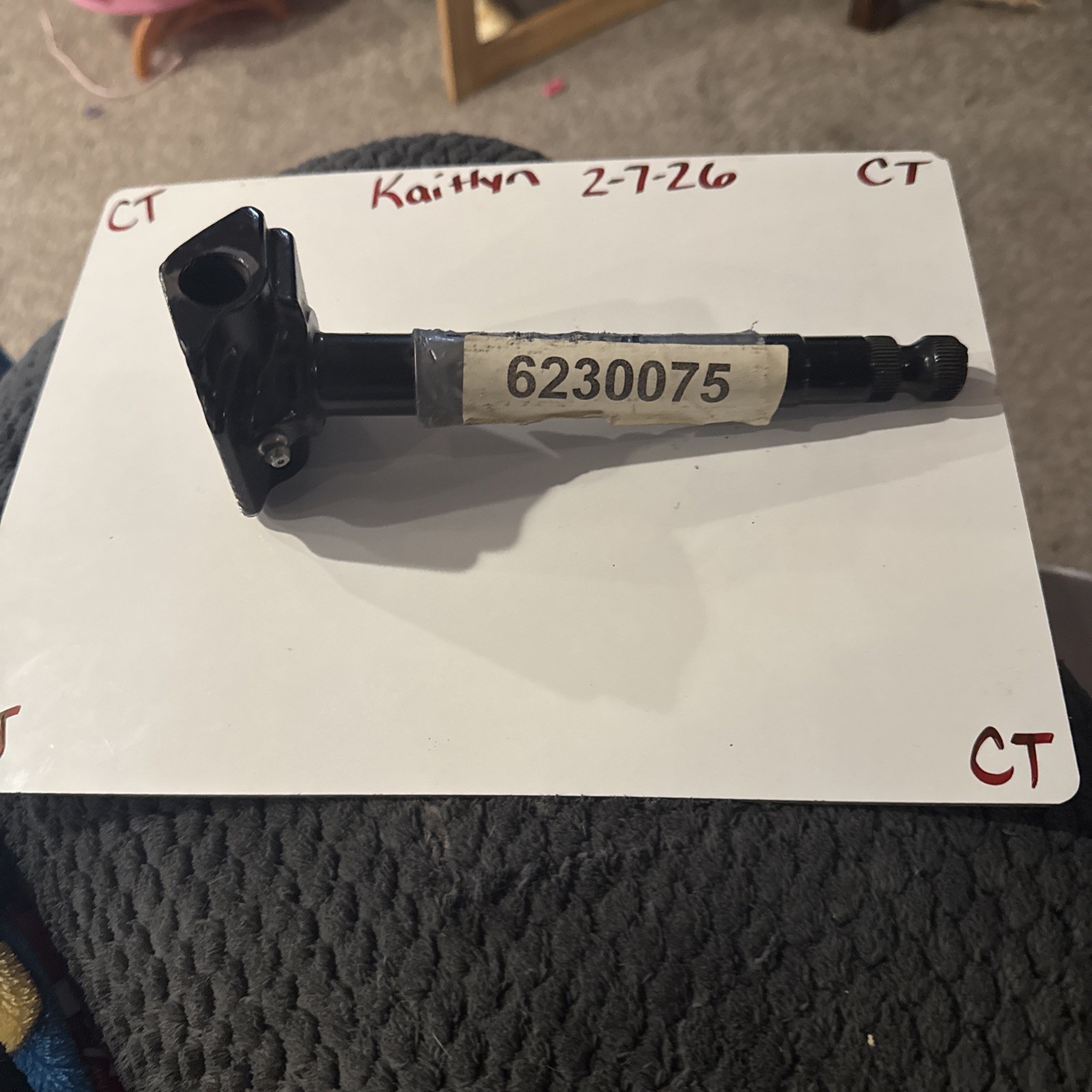 (1) POLARIS SNOWMOBILE SPINDLE 6230073-067, Brand New, Sold Individually